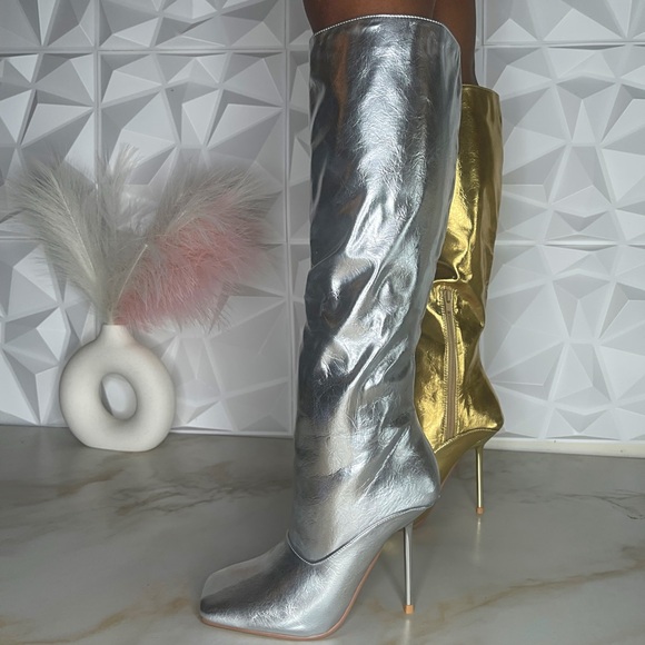 Gold mid-calf boots - Picture 3 of 3